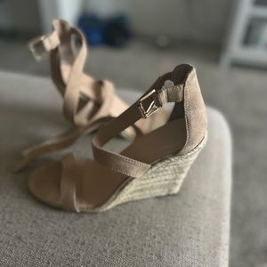 Tan Wedges